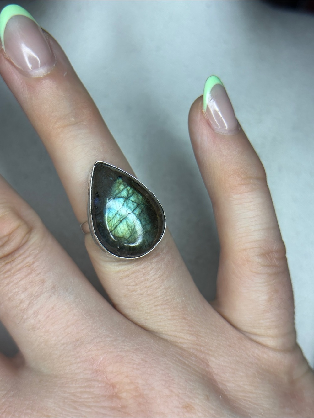 Silver Teardrop Labradorite Ring - Green-Blue Flash